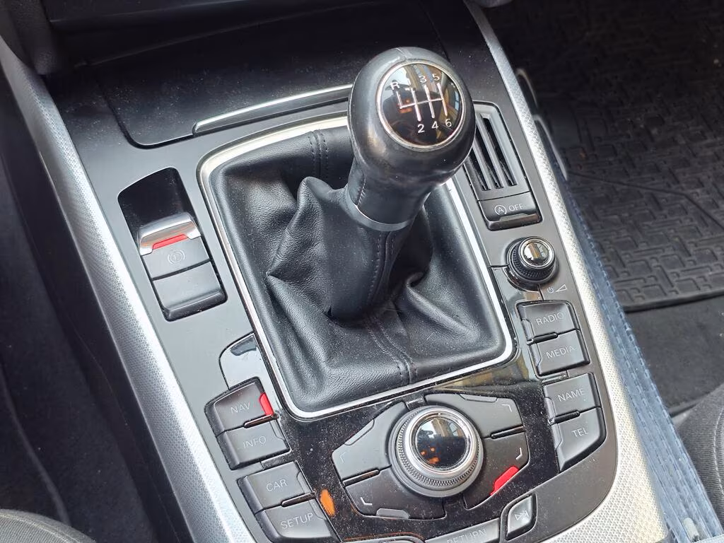 Audi A4 Avant 2.0 tdi Advanced quattro 143cv