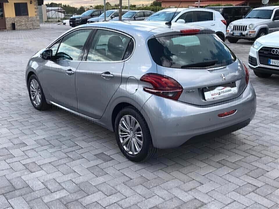 Peugeot 208 1.5 HDi 100 cv Allure 2019