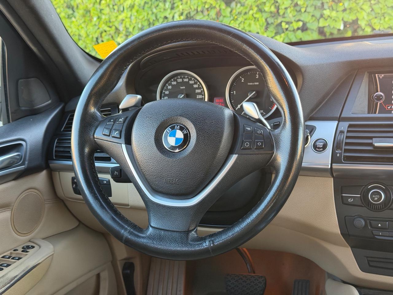 Bmw X6 xDrive40d Attiva