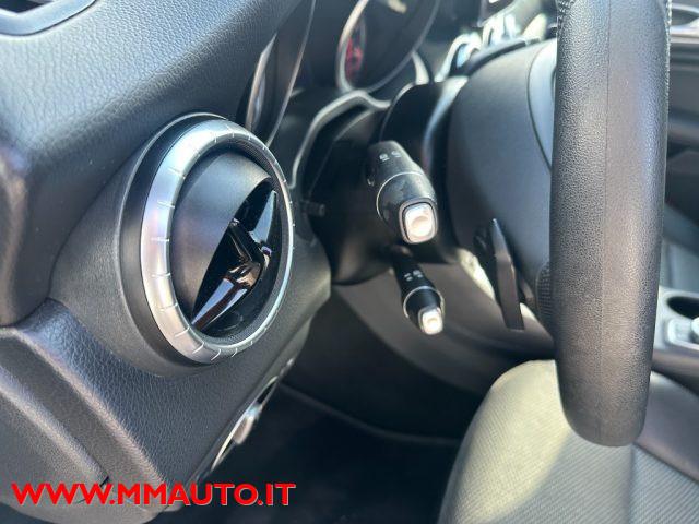 MERCEDES-BENZ CLA 200 d S.W. Automatic Business NAVIG!!!
