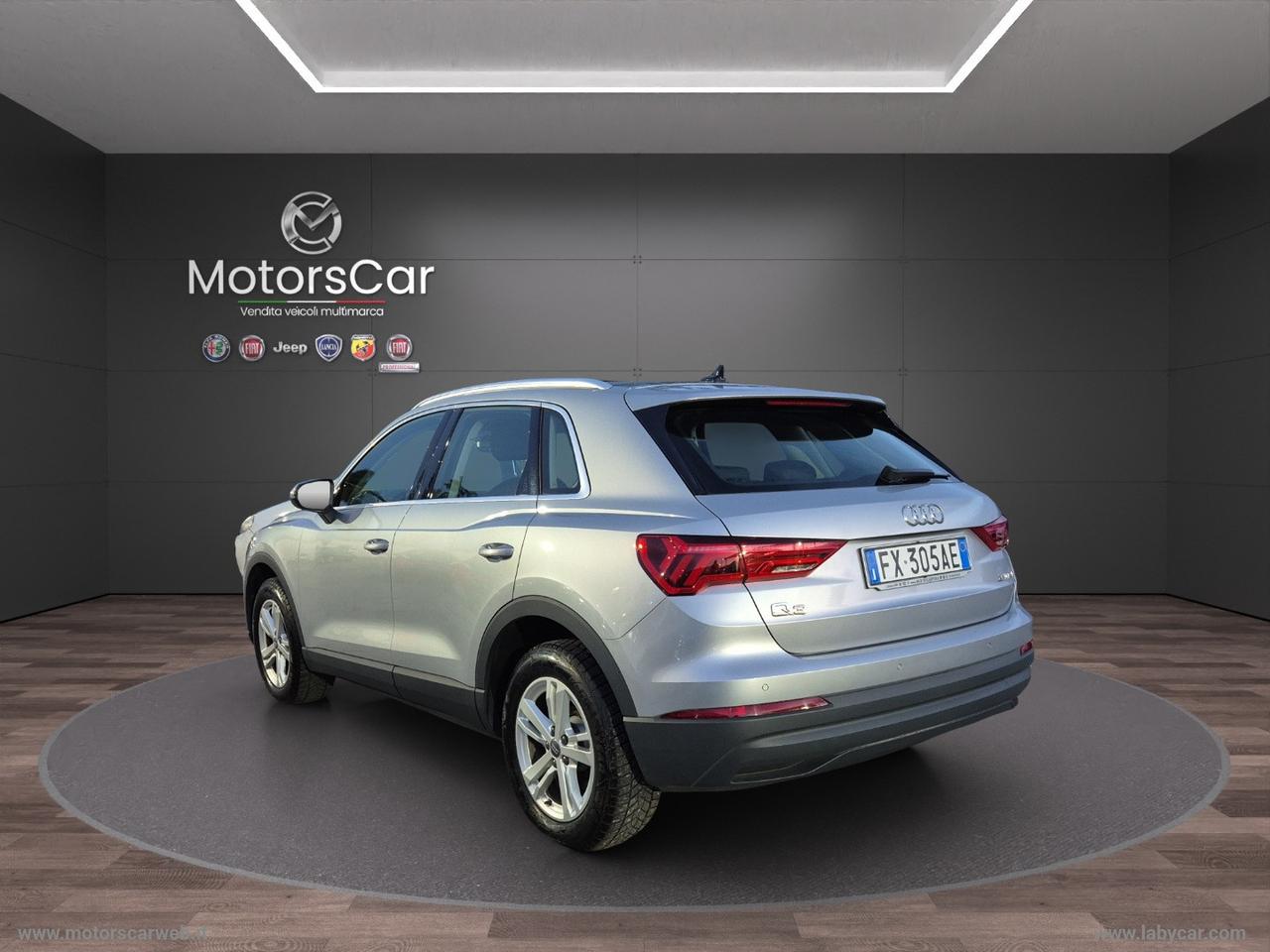 AUDI Q3 35 TFSI S tronic Business