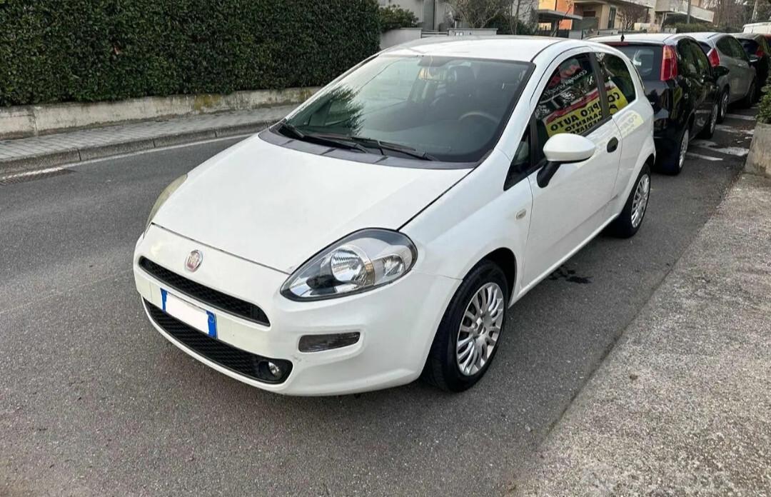 Fiat Punto Evo Punto Evo 1.3 Mjt 85 CV 3P EMOTION NEOPATENTATI