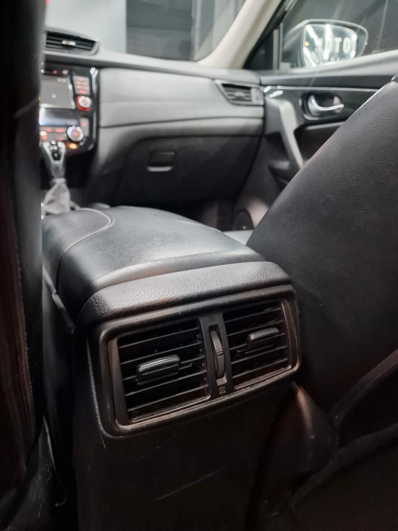 Nissan X-Trail 1.6 dCi 2WD Tekna 130cv Tetto Panoramico Apribile!