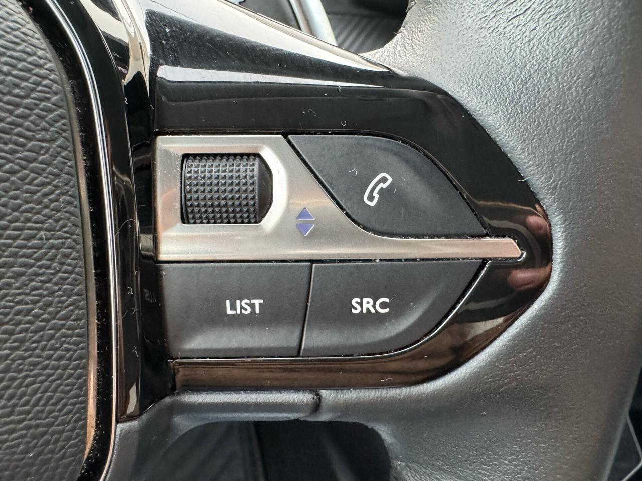 PEUGEOT 2008 BlueHDi 130cv 2021 !!! PROMO!!!