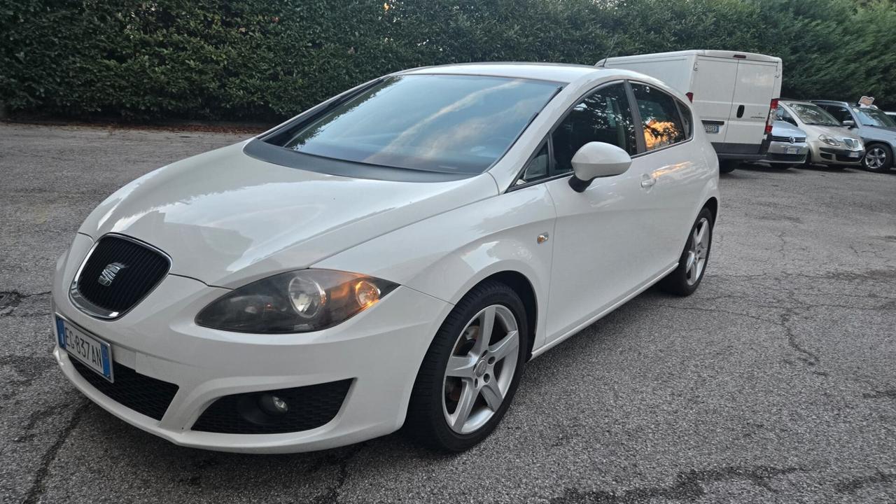 Seat Leon 1.6 TDI Copa x Neopatentati