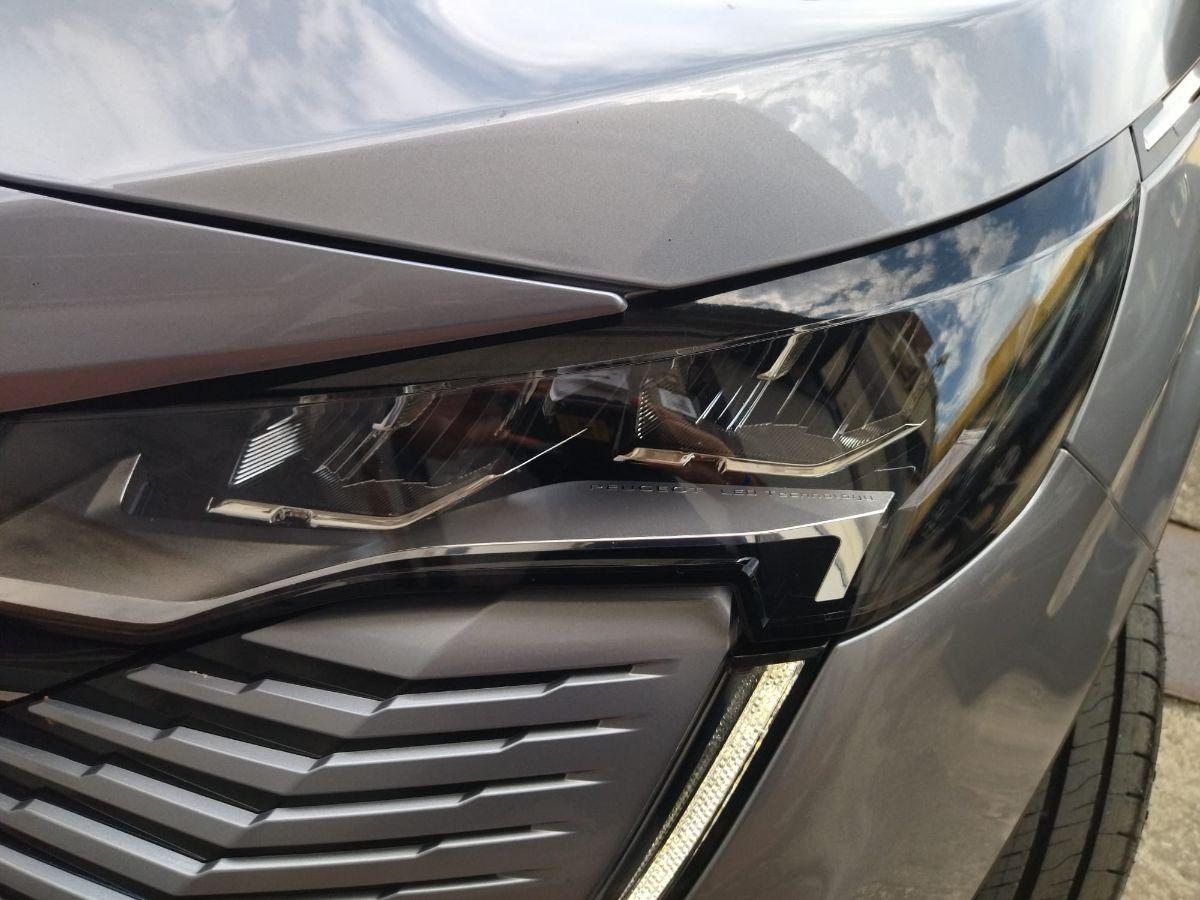 PEUGEOT 5008 BlueHDi 130 EAT8 Allure 7 POSTI
