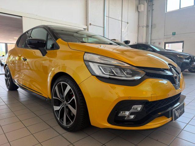 RENAULT Clio TCe 220CV R.S. Trophy //AKRAPOVIC//PELLE//