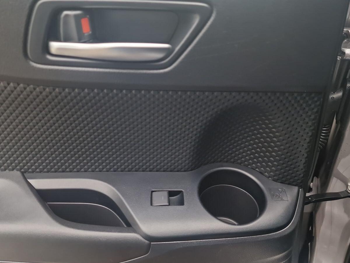 TOYOTA CH-R 1.8 FULL-HYBRID 92CV BUSINESS