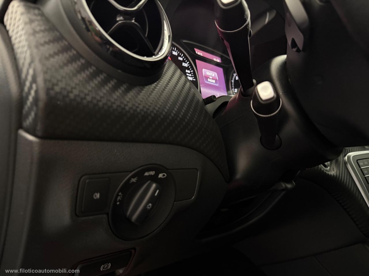 MERCEDES-BENZ GLA 180 d Automatic Business FARI LED - PACK SERIE SPECIALE