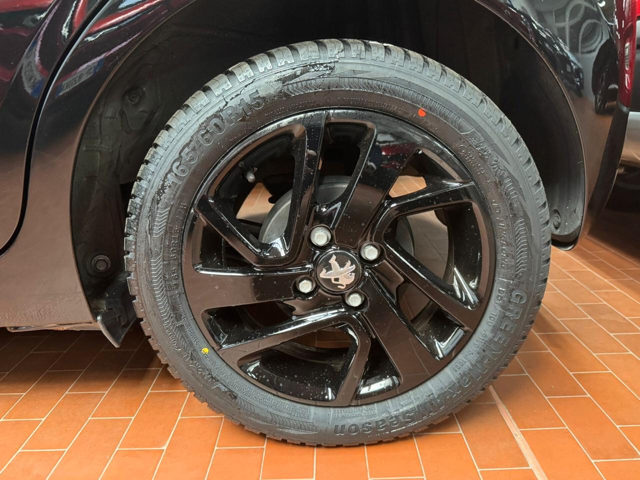 Peugeot 108 VTi 72 5 porte GT Line