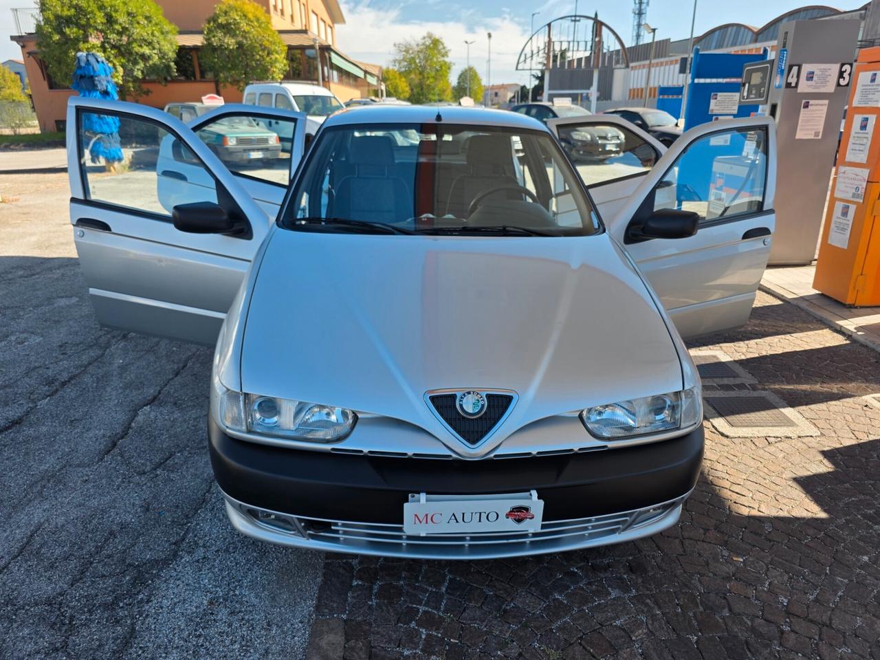 Alfa Romeo 146 1.4i 16V 103cv Twin Spark cat con 138.000km