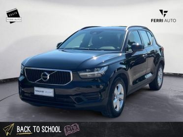 VOLVO XC40 T2 Geartronic Momentum Core
