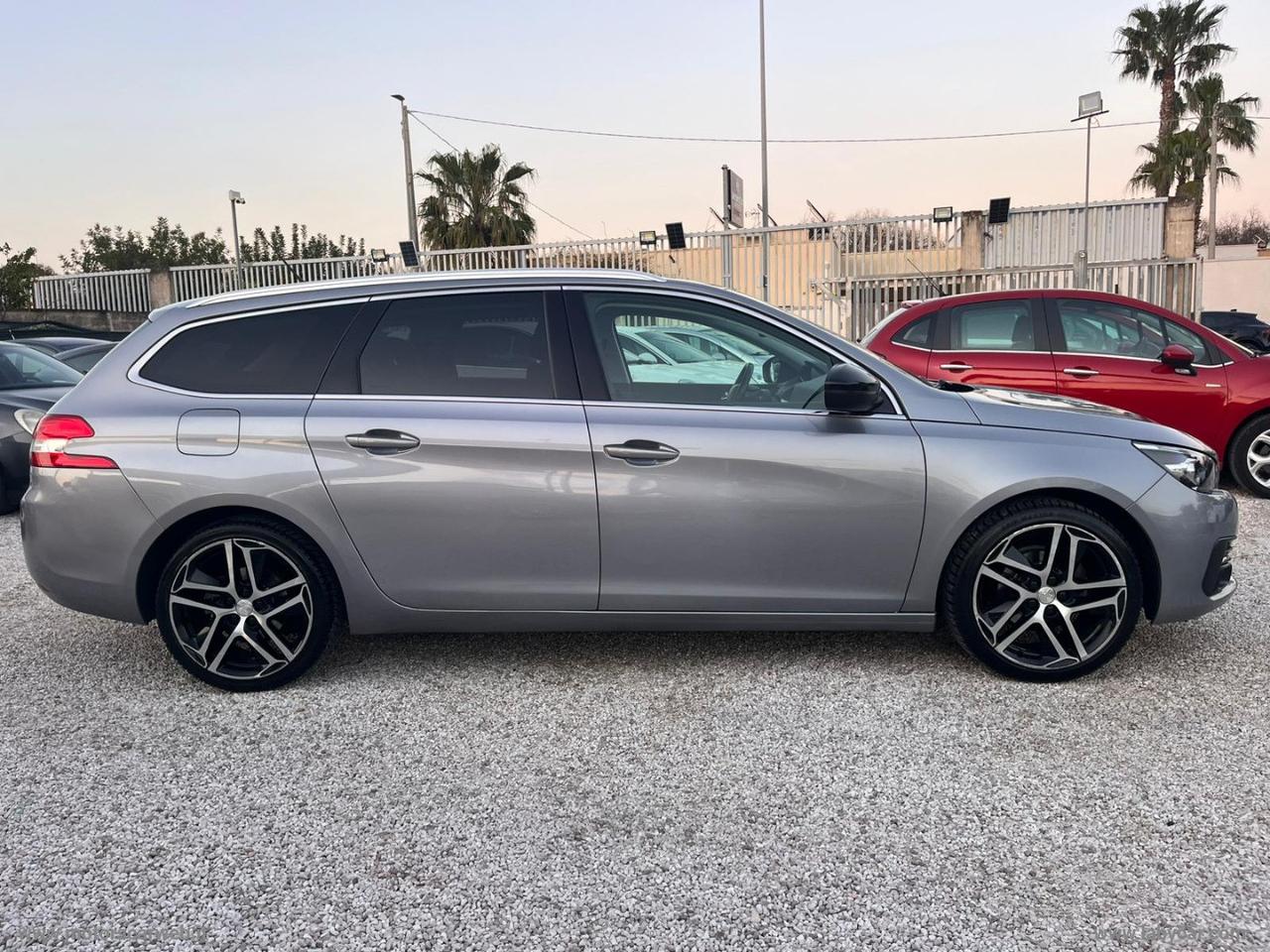 PEUGEOT 308 BlueHDi 130 S&S SW Allure TETTO PANORAMICO