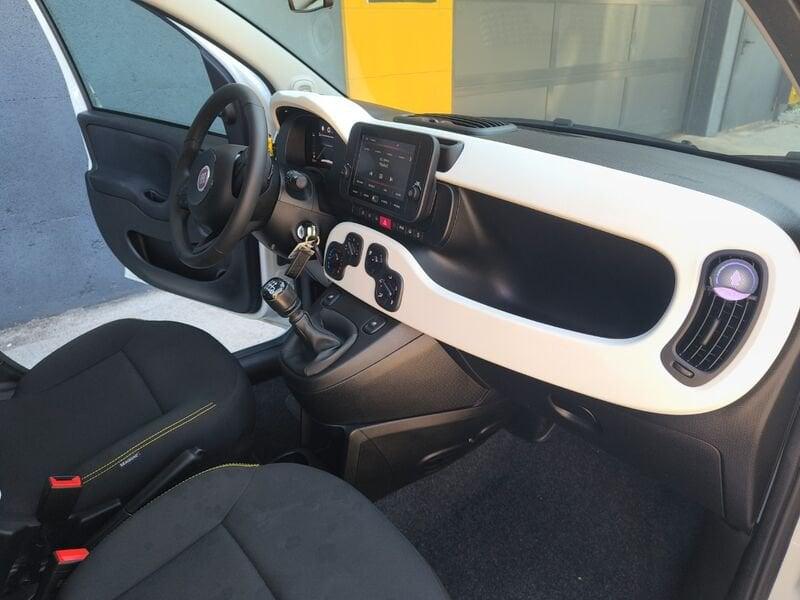 FIAT Panda 1.0 Hybrid Pandina CROSS (prezzo reale)