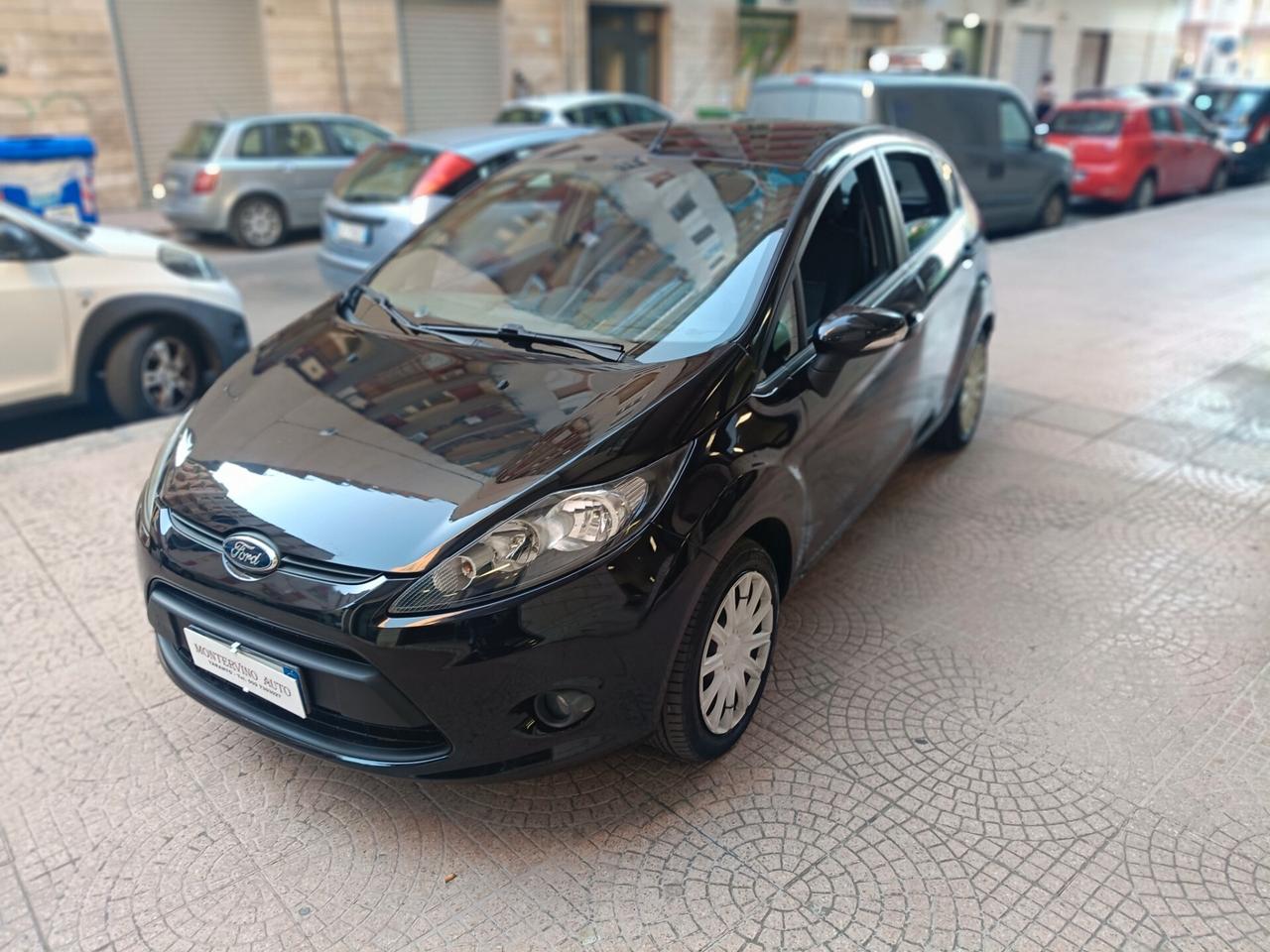 FORD FIESTA 1.2 5 PORTE-NEOPATENTATI-Euro5490