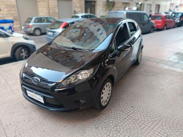 FORD FIESTA 1.2 5 PORTE-NEOPATENTATI-Euro5490