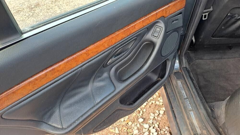 Bmw 740 744 V8 da restaurare
