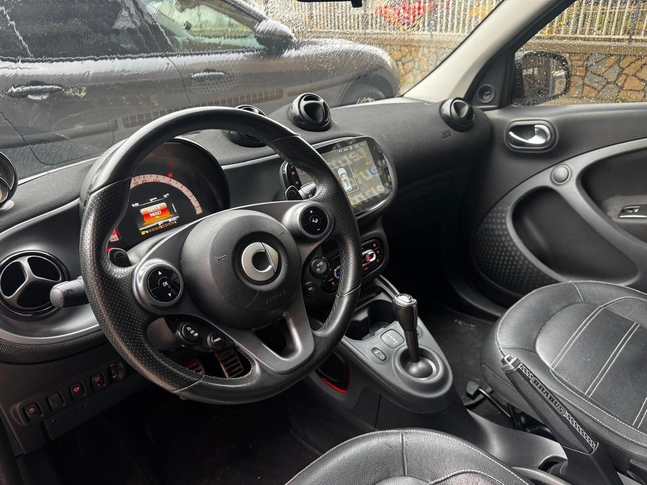Smart ForFour 70 1.0 twinamic Allestimento Brabus