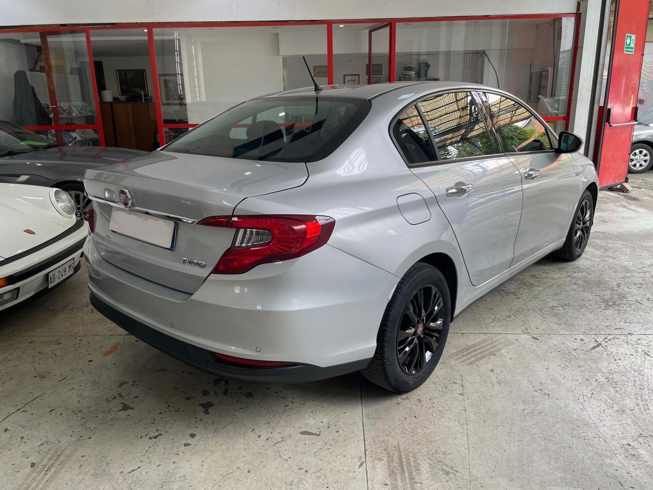 Fiat Tipo 1.4 4 porte Opening Edition