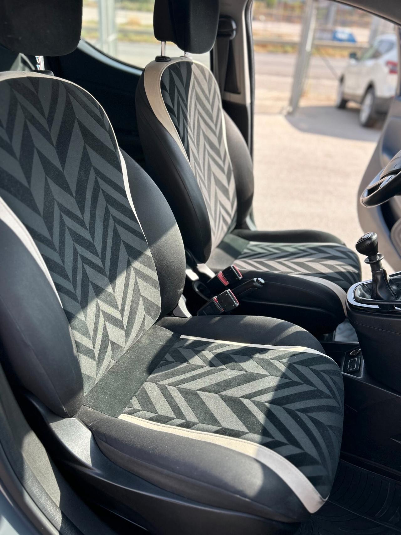 Lancia Ypsilon 1.2 69 CV 5 porte Platinum 08/2018