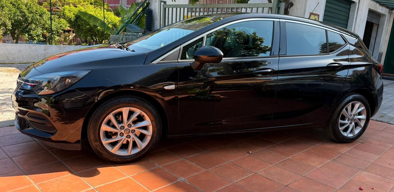Opel Astra 1.5 CDTI 5p. Business Elegance
