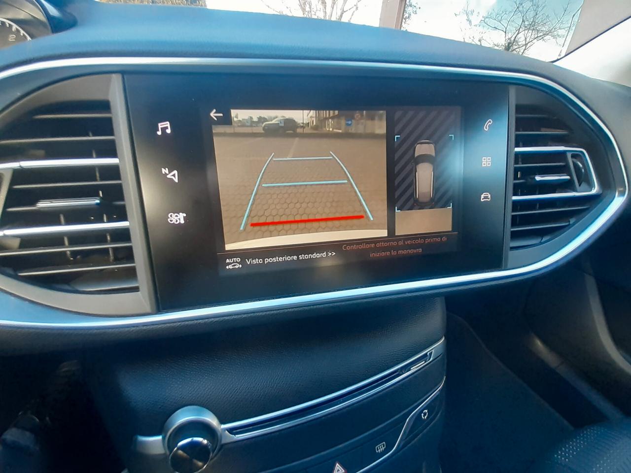 Peugeot 308 BlueHDi 130 S&S SW Business