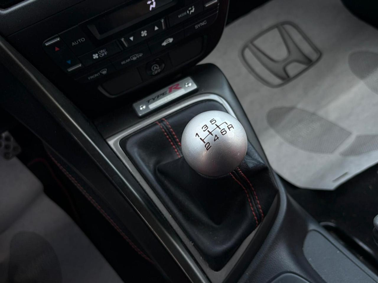 Honda Civic 2.0 i-VTEC Type R