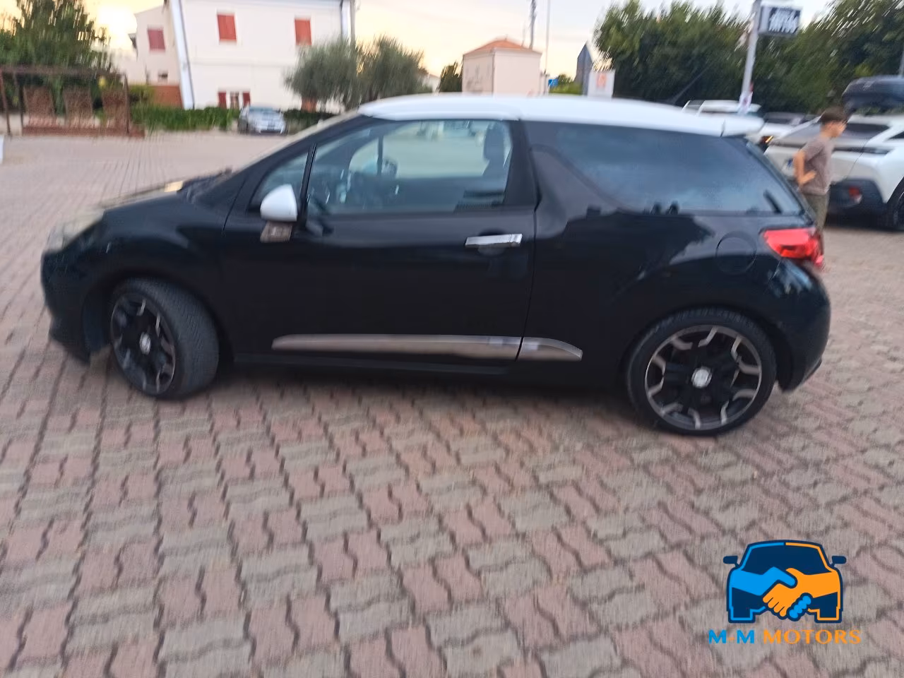 Citroen DS3 1.6 turbo thp Just Black 155cv