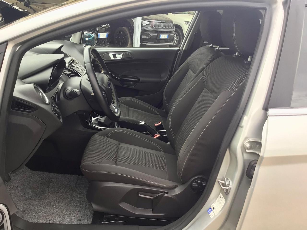 Ford Fiesta 1.5 TDCi 75CV 5 porte Titanium