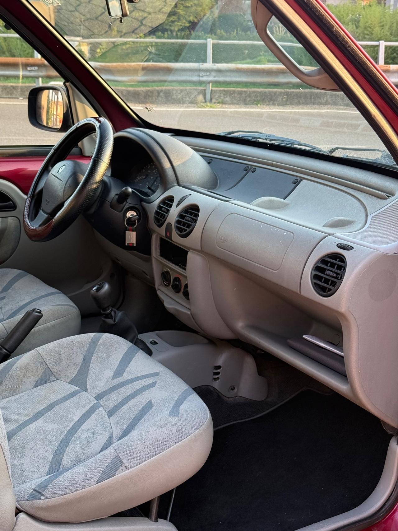 Renault Kangoo 1.5 dCi 65CV cat 5 porte