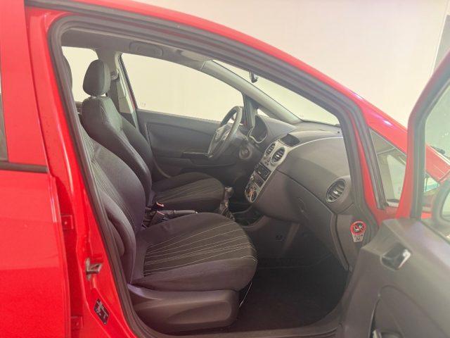 OPEL Corsa 1.2 5 porte Cosmo.