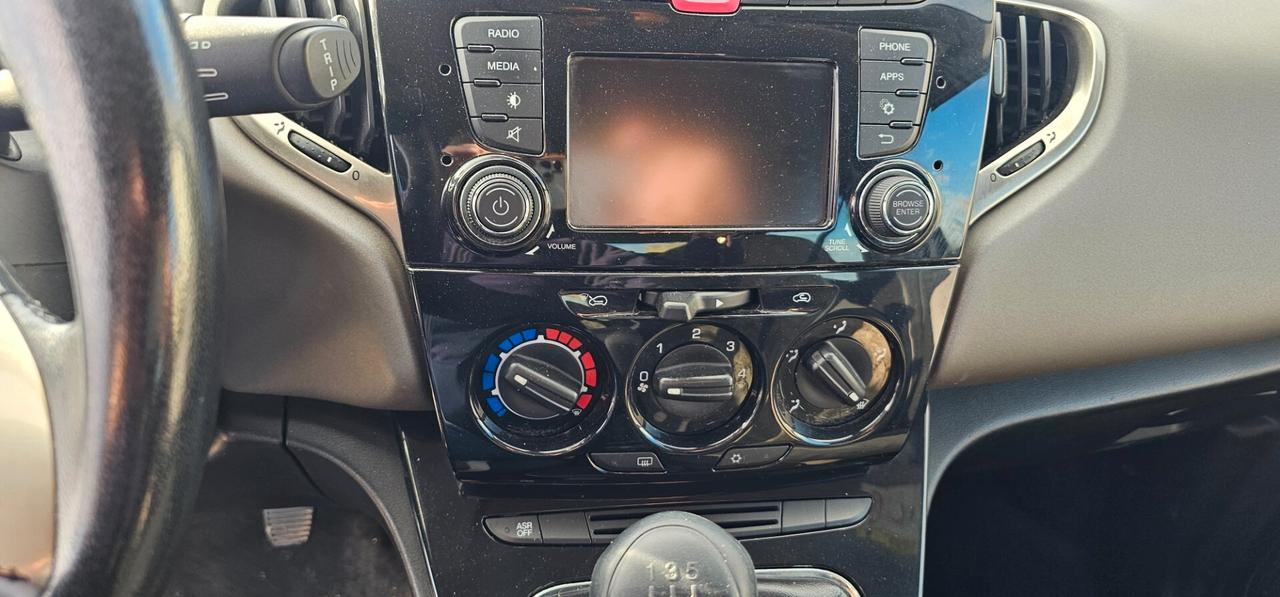 Lancia Ypsilon 1.3 MJT 16V 95 CV 5 porte S&S Platinum