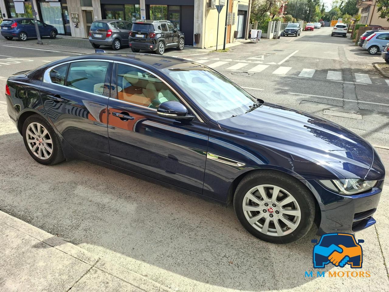 Jaguar XE Berlina XE 2.0d i4 Prestige Business edition 180cv auto my18