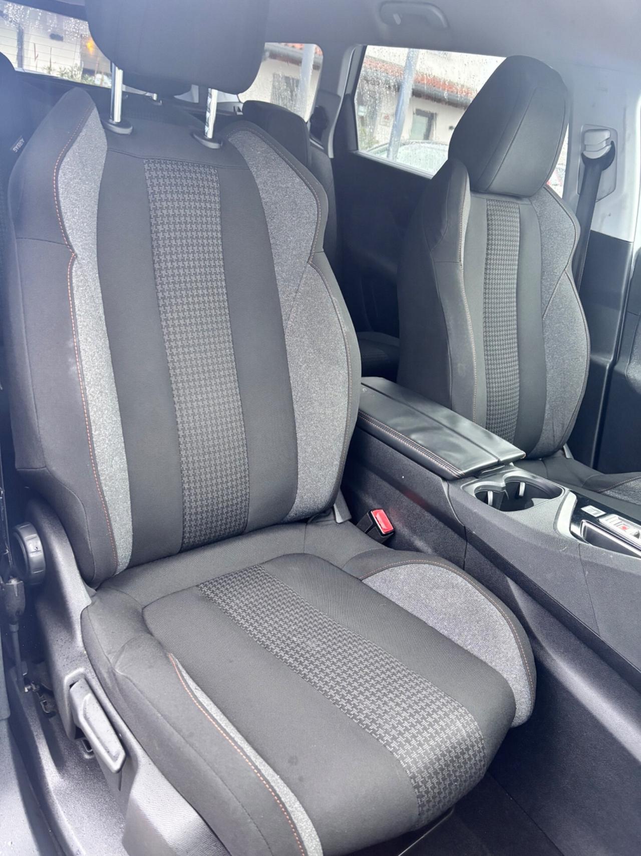 Peugeot 5008 BlueHDi 120 S&S EAT6 GT Line