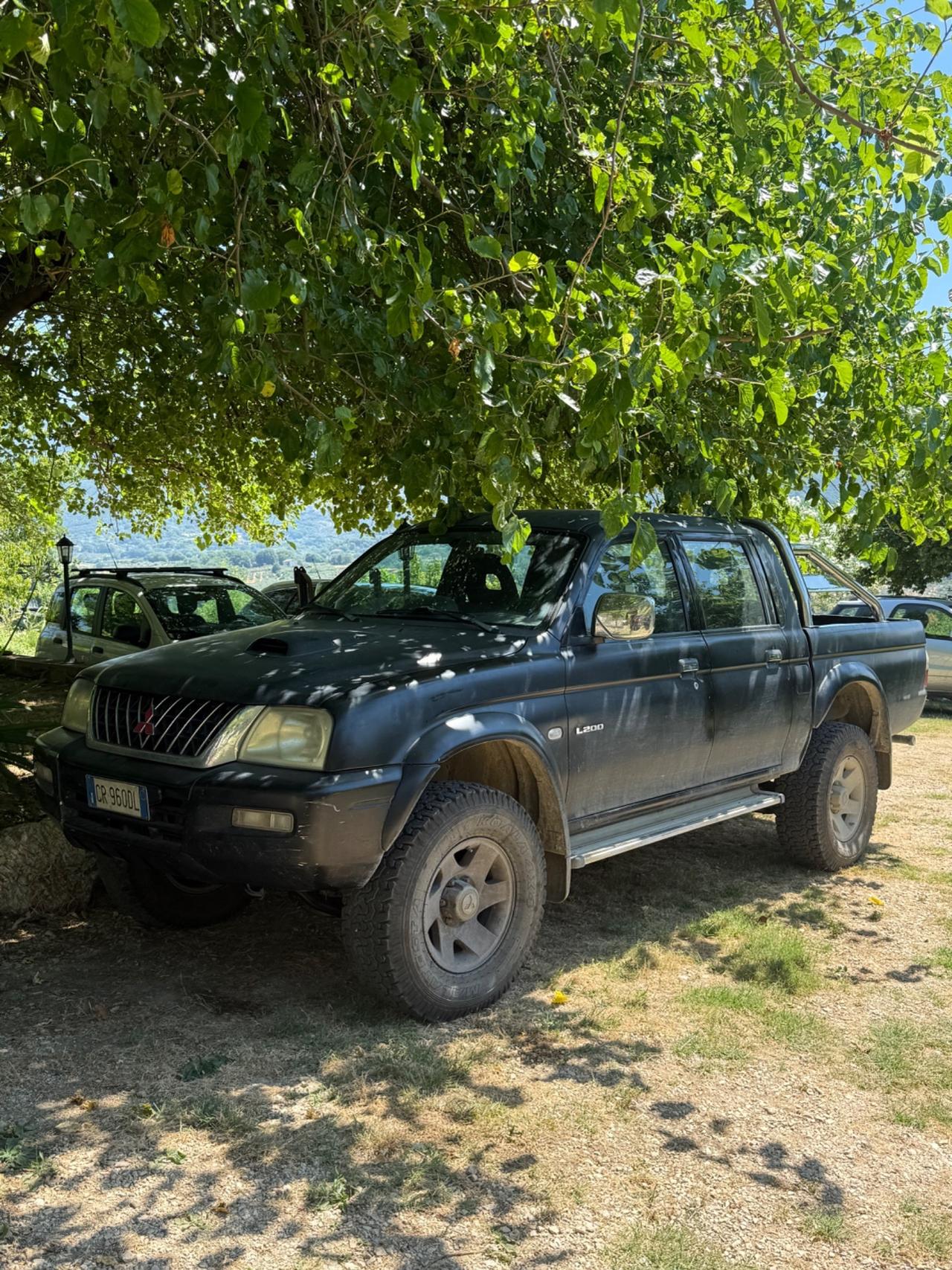 Mitsubishi L200 2.5 TDI 4WD Club Cab Pick-up GLS