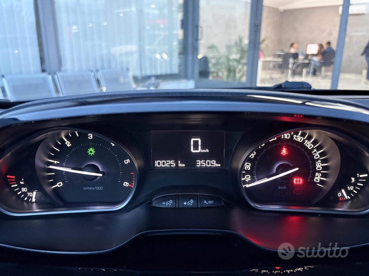 Peugeot 208 1.6 Diesel 75CV E6 Neo - 2016