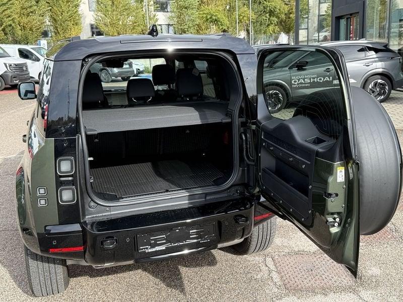 Land Rover Defender D250 AWD Auto 110 X-Dynamic SE