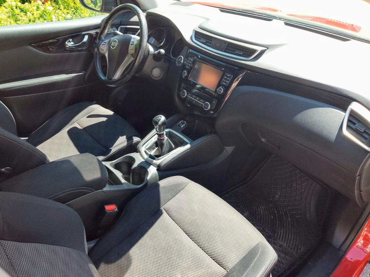 Nissan Qashqai 1.6 dCi 4WD Visia