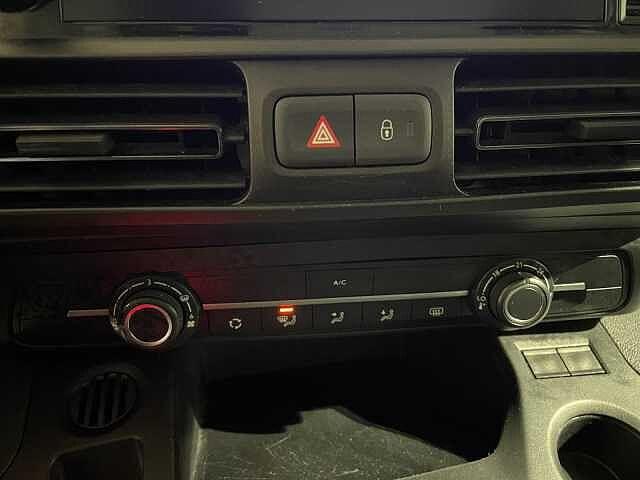 Peugeot Rifter 1.2 PureTech 110CV Allure - NEOPATENTATI