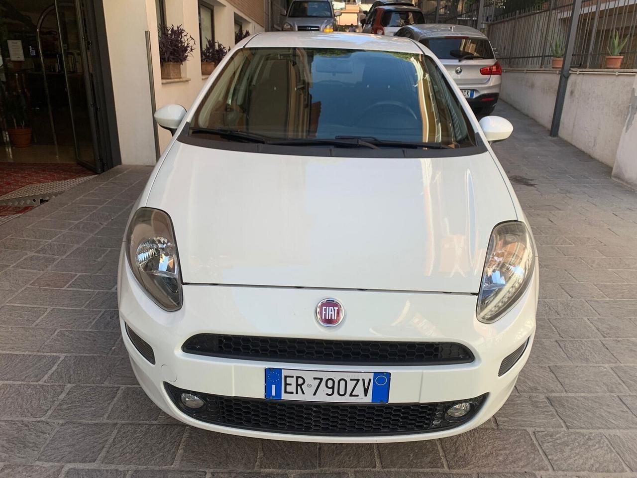 FIAT Punto 1.3 MJT 75CV 5 porte Lounge