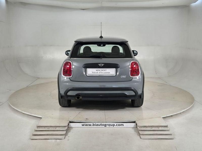 MINI Mini F56 2021 3p 3p 1.5 One Classic 75cv