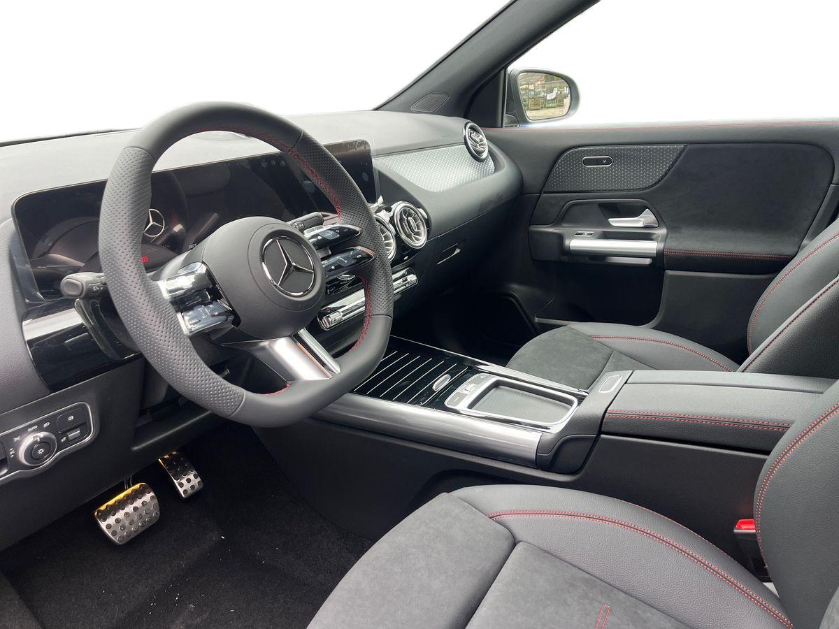 Mercedes-Benz GLA 180 d Automatic