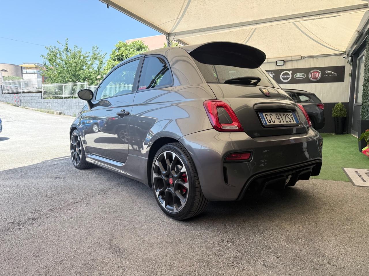 Abarth 595 1.4 Turbo T-Jet 180 CV Competizione