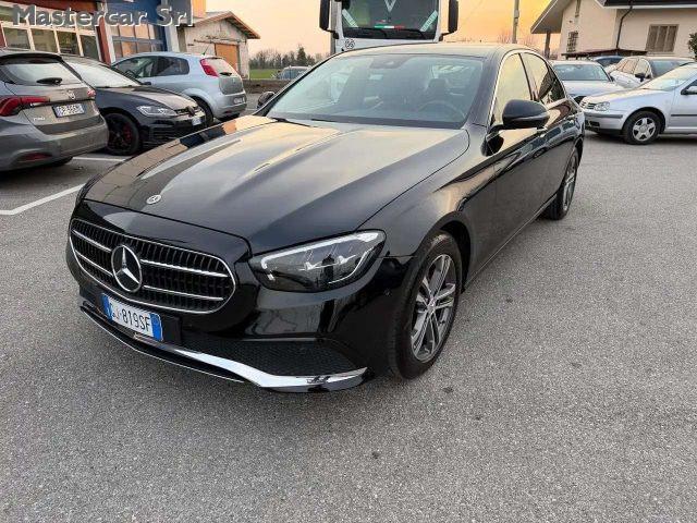 MERCEDES-BENZ E 200 Classe E - W213 Berlina d Sport auto - GJ819SF