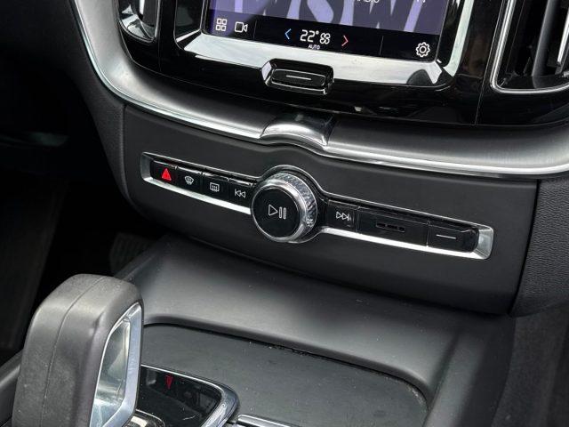 VOLVO XC60 T6 Plug-in Hybrid AWD Inscription PELLE/TETTO