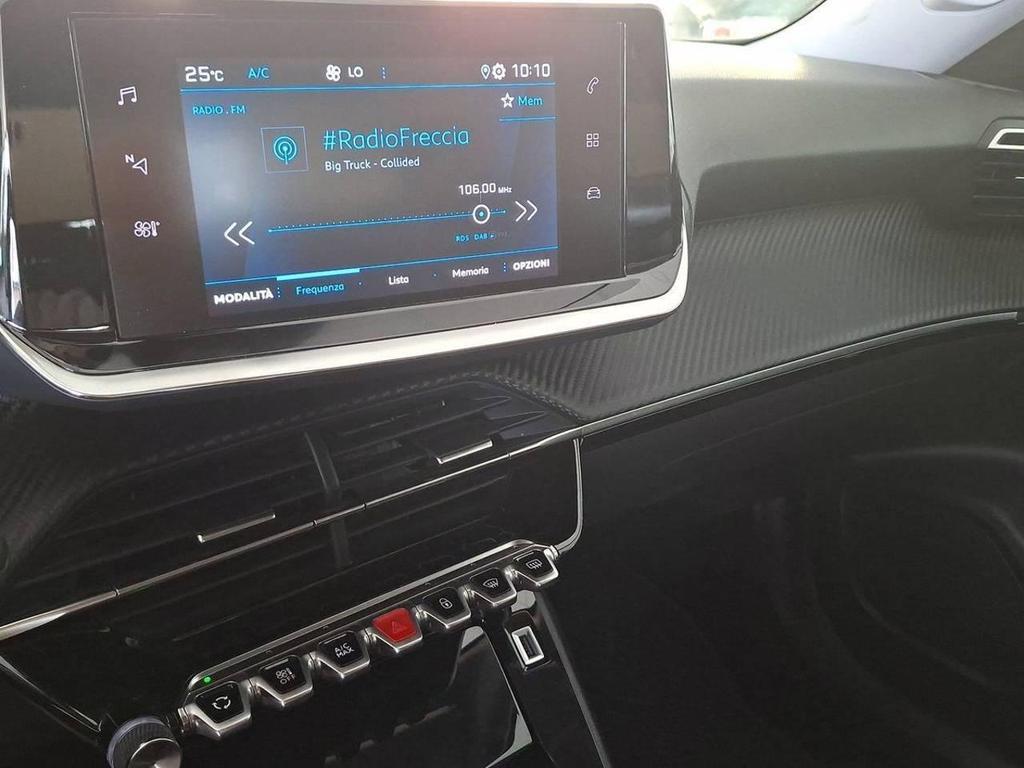Peugeot 2008 1.5 BlueHDi Allure Pack