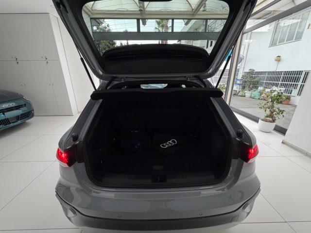 AUDI A3 allstreet TFSI e 150 kW S tronic Identity Contrast