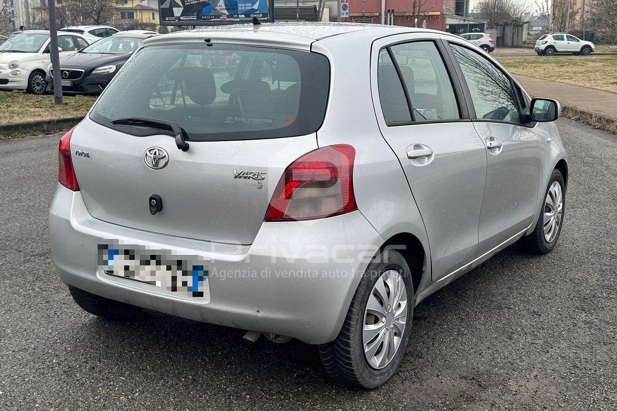 TOYOTA Yaris 1.3 5 porte Luna