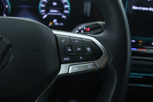 VOLKSWAGEN Tiguan 2.0 TDI 150 CV DSG R-Line IQ.light LED performance