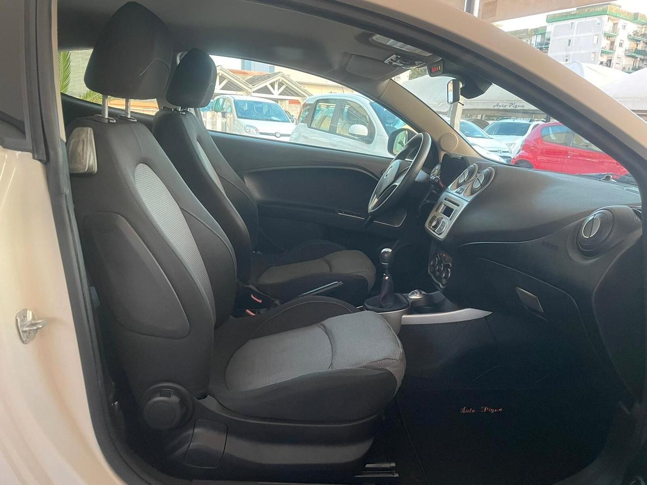 Alfa Romeo MiTo 1.4 78 CV Distinctive Sport Pack